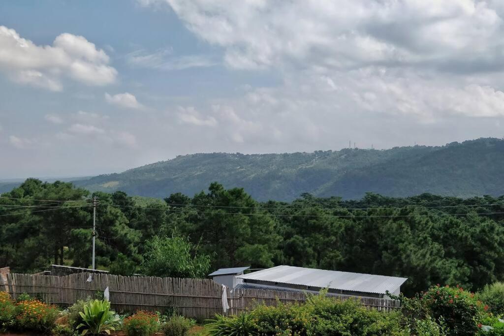 Roseville Shillong Eksteriør billede