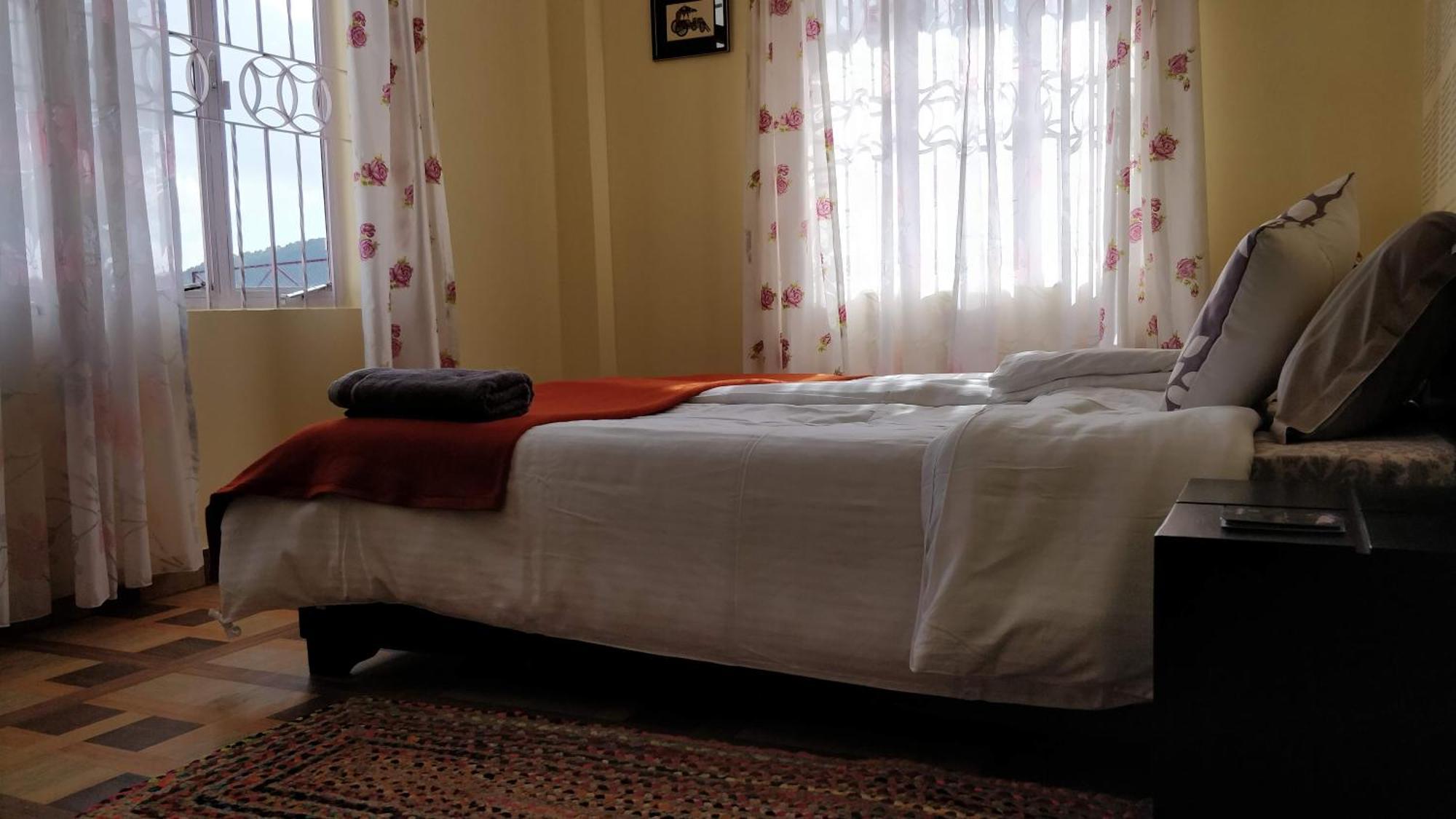 Roseville Shillong Eksteriør billede
